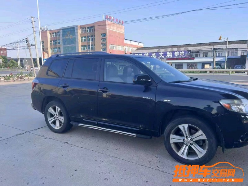 潍坊10年丰田汉兰达7