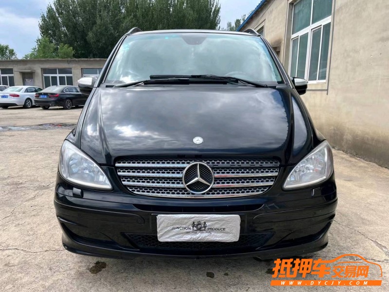 沈阳10年奔驰唯雅诺8