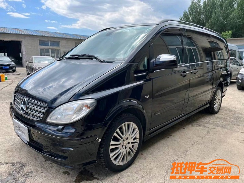 沈阳10年奔驰唯雅诺7