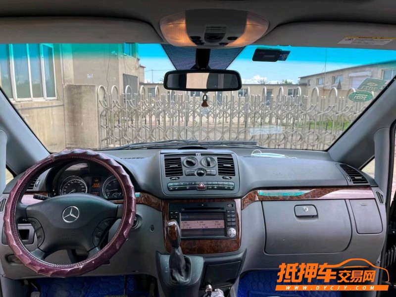 沈阳10年奔驰唯雅诺5