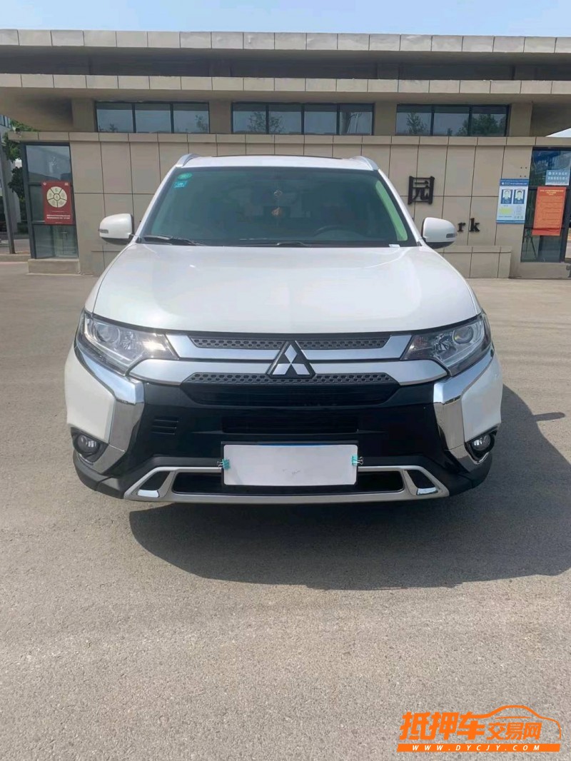 徐州20年三菱欧蓝德1