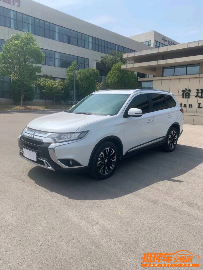 徐州20年三菱欧蓝德2