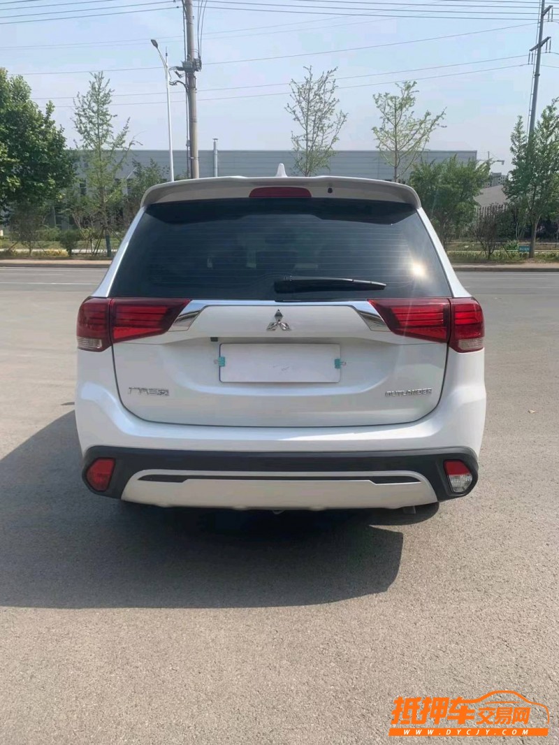 徐州20年三菱欧蓝德9