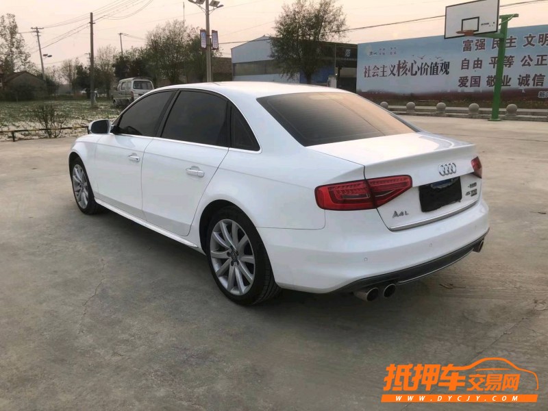 徐州16年奧迪A4L8