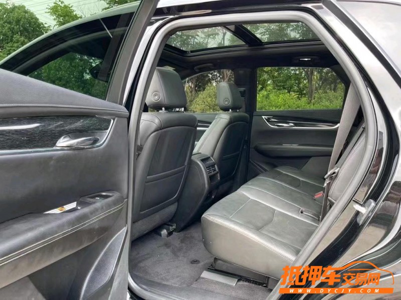 盐城20年凯迪拉克XT55