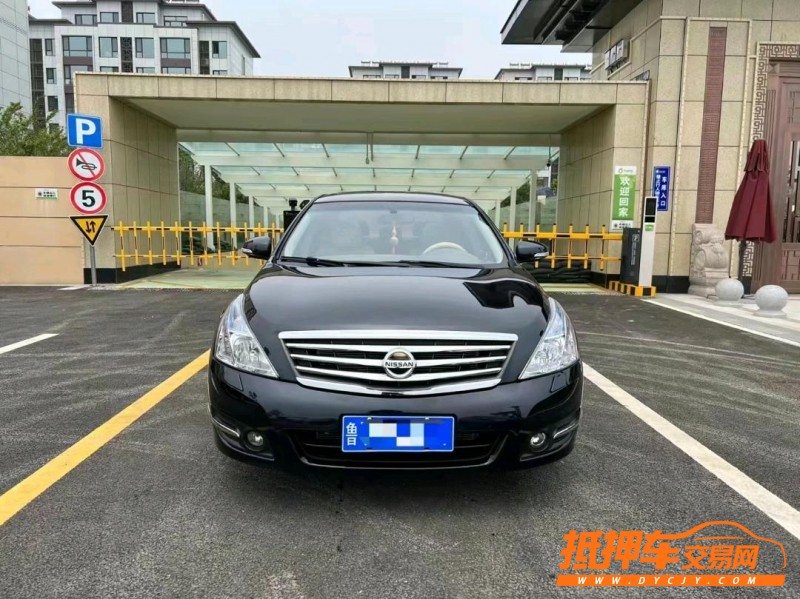 濟南10年日產天籟1