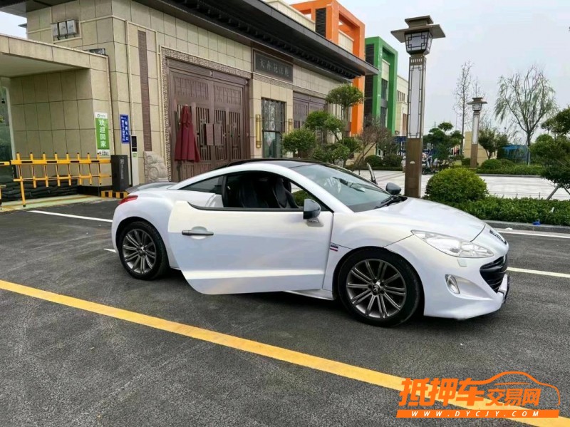 濟南11年標致RCZ2