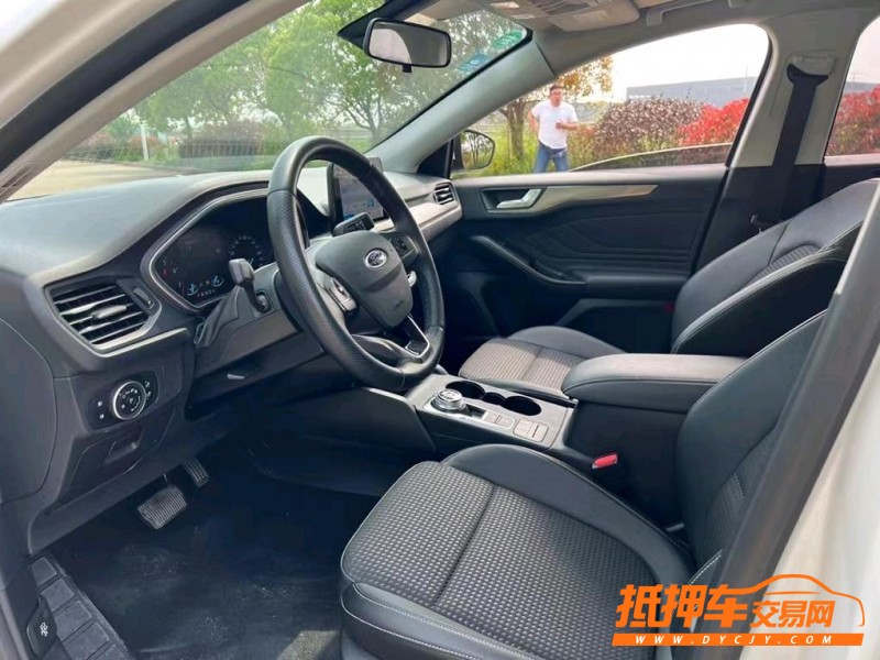 盐城20年福特福克斯4