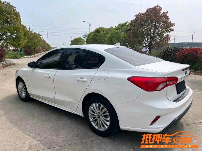 盐城20年福特福克斯9