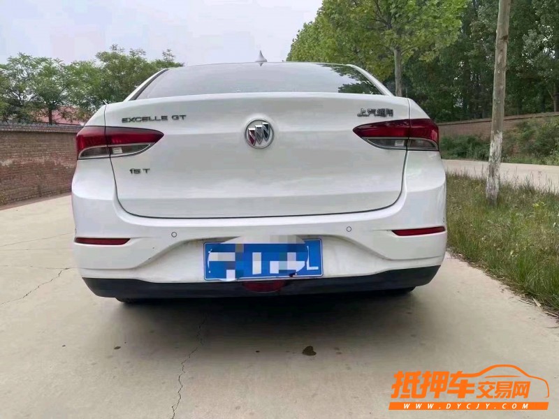 枣庄18年别克英朗9