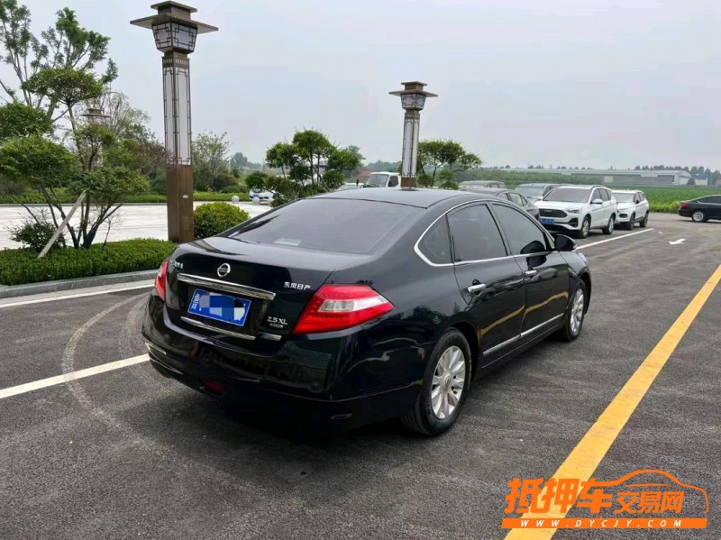 濰坊10年日產天籟9