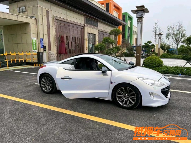 烟台11年标致RCZ5