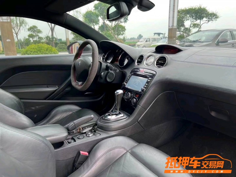烟台11年标致RCZ2
