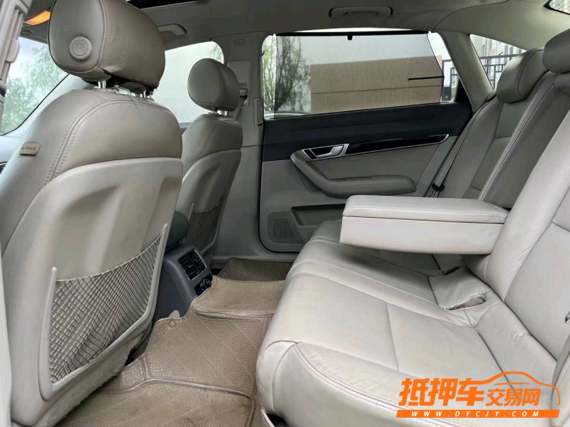煙臺11年奧迪A6L8