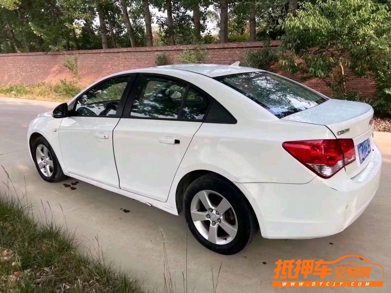 东营13年雪佛兰科鲁兹4