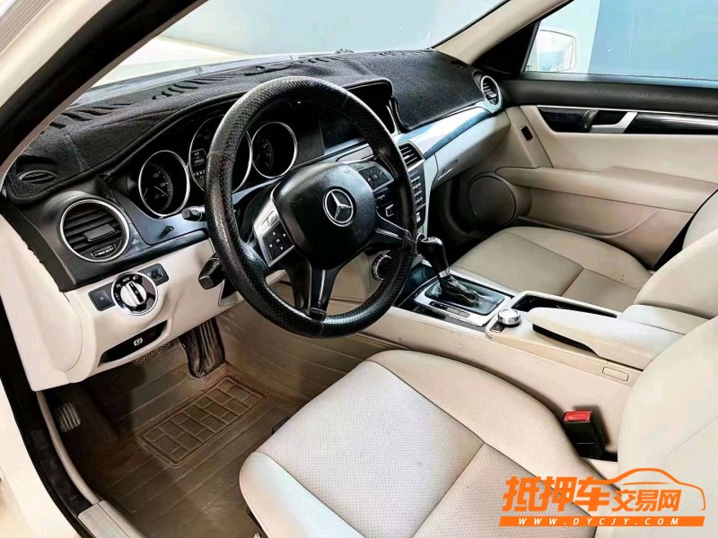 潍坊11年奔驰C4