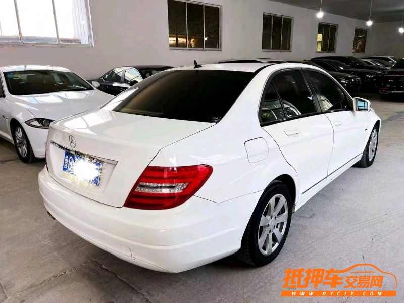 潍坊11年奔驰C8