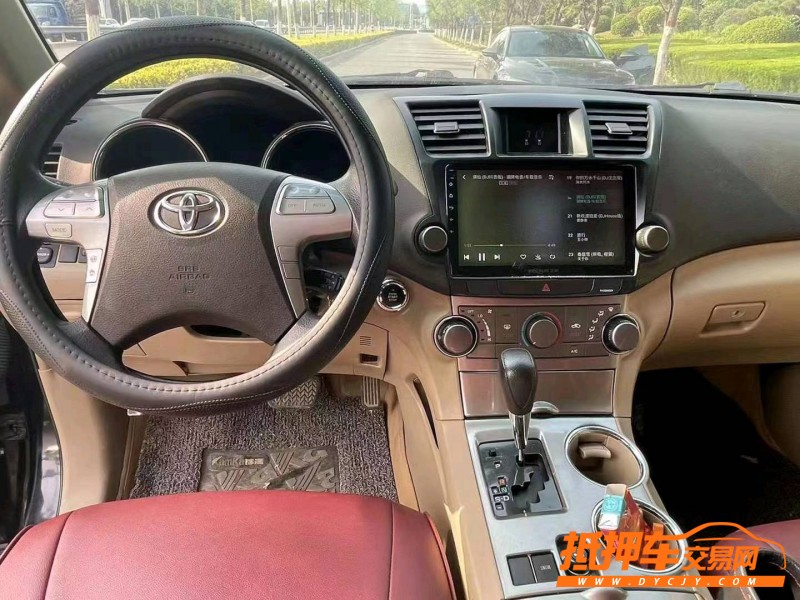 潍坊15年丰田汉兰达6