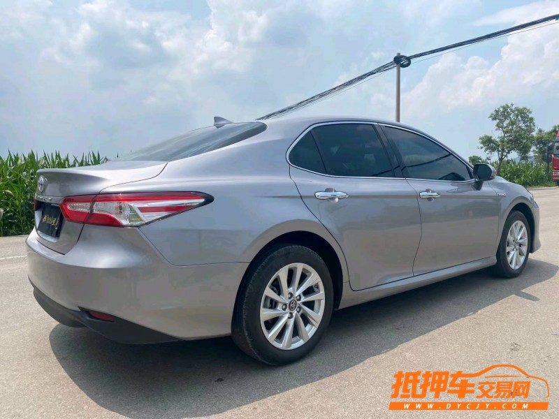徐州21年丰田凯美瑞7
