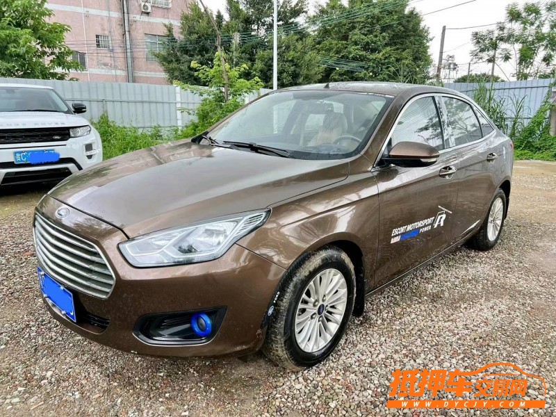 广州15年福特福睿斯3