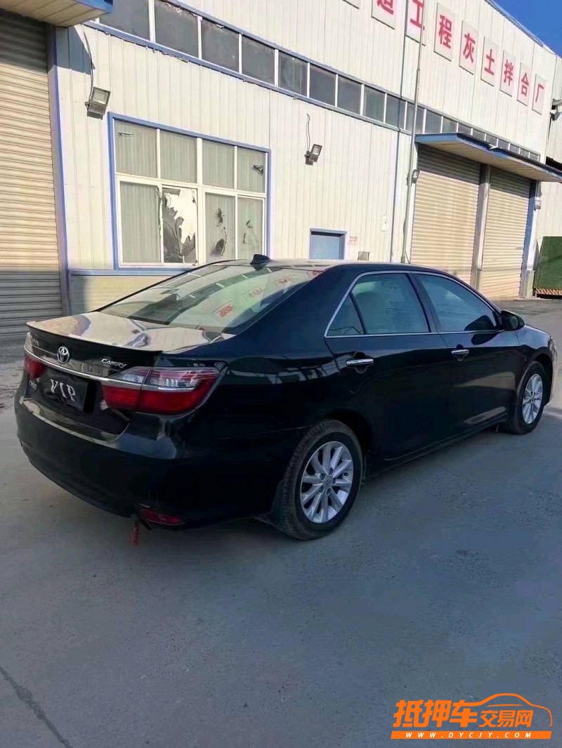 徐州16年丰田凯美瑞7