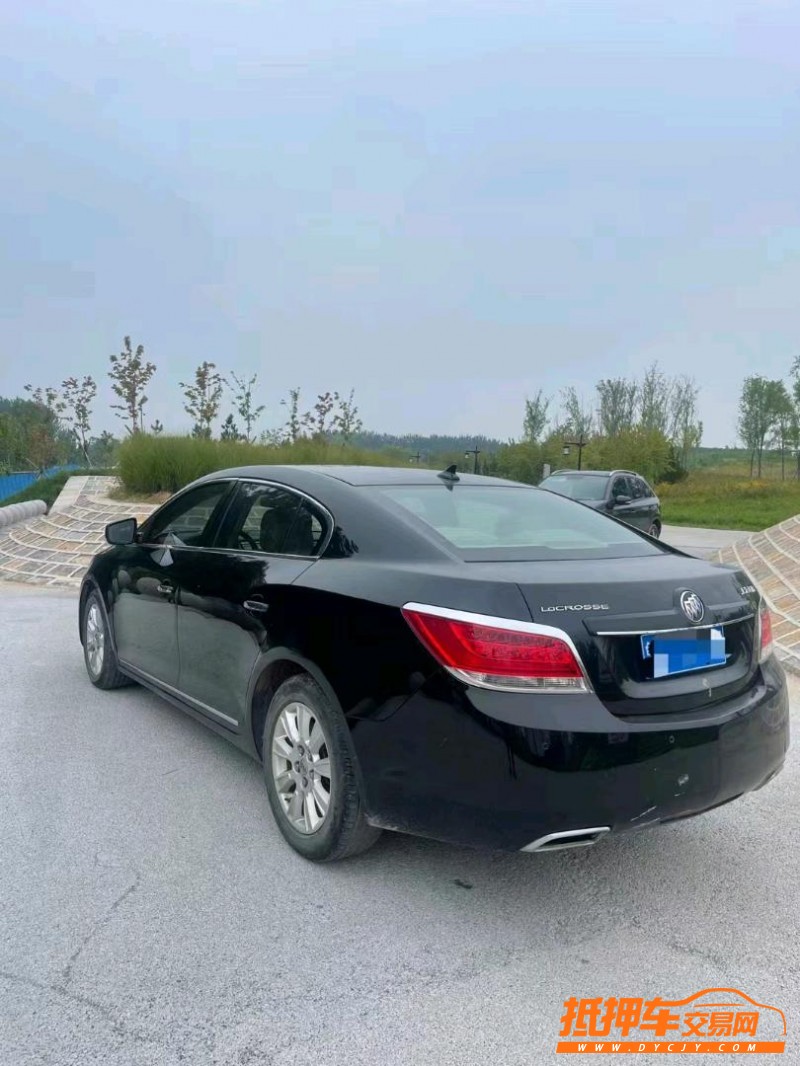 潍坊13年别克君越6