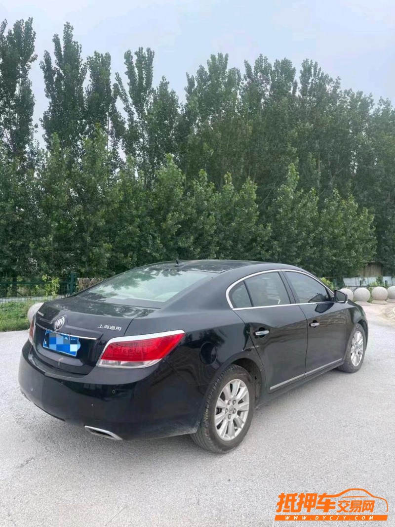 潍坊13年别克君越3