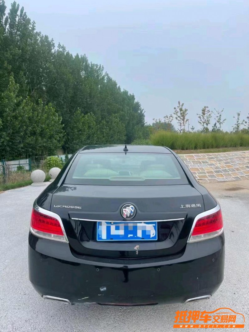 潍坊13年别克君越1