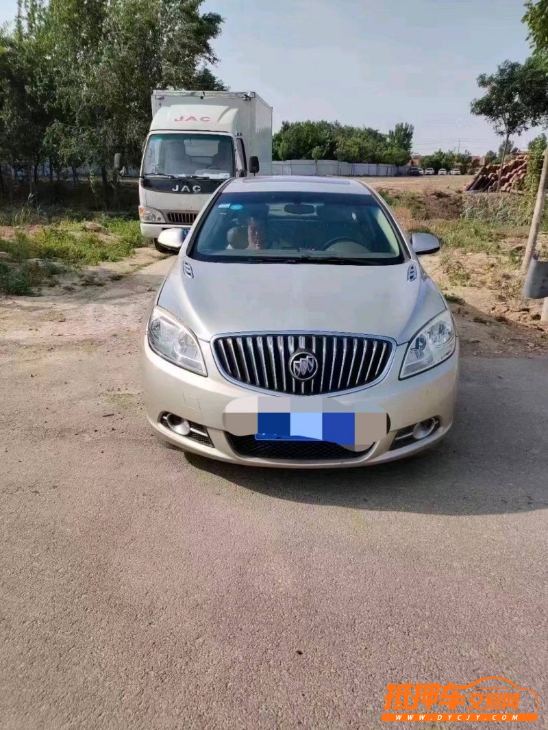 东营11年别克英朗1