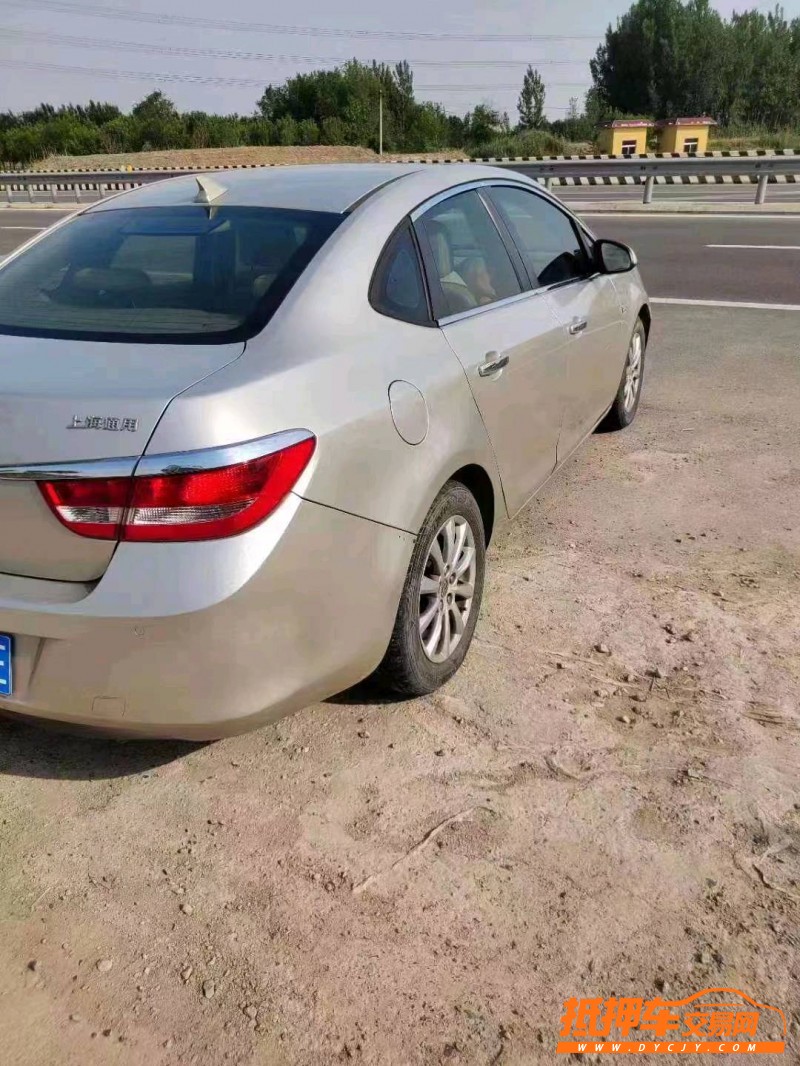 东营11年别克英朗3