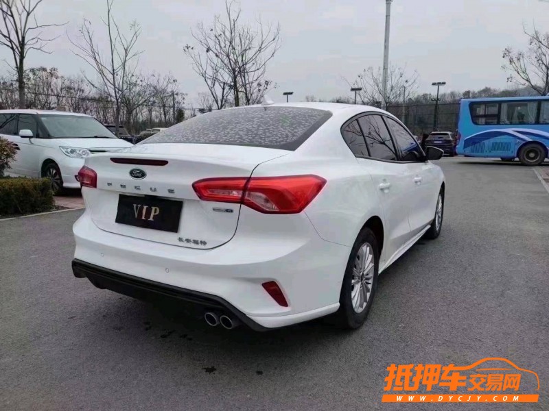 枣庄19年福特福克斯8