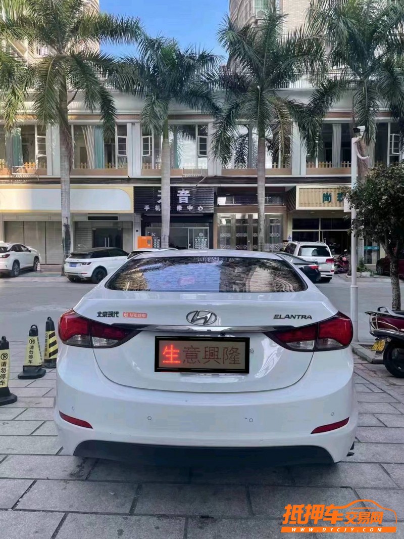 佛山17年现代朗动2