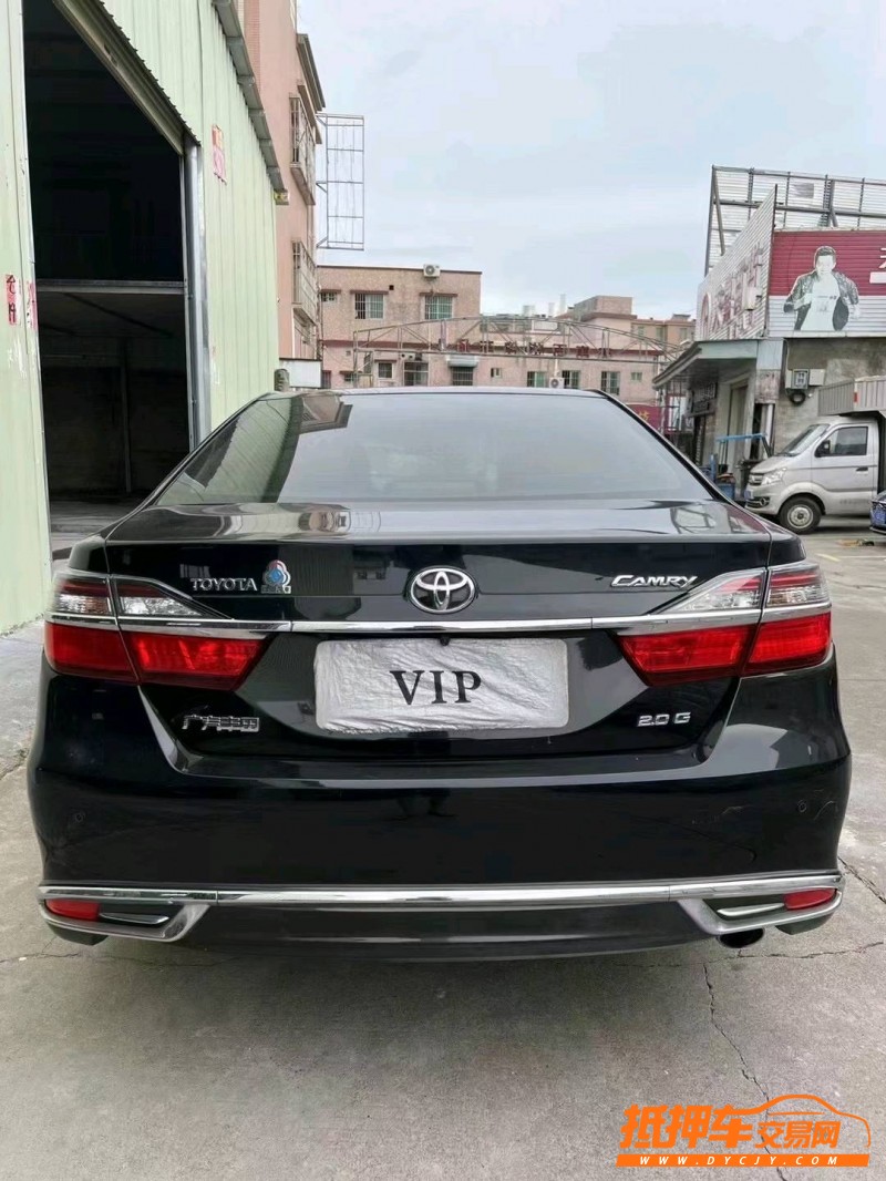 佛山16年丰田凯美瑞3