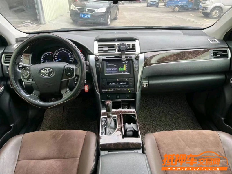 佛山16年丰田凯美瑞4