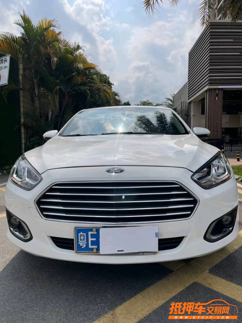 佛山17年福特福睿斯1