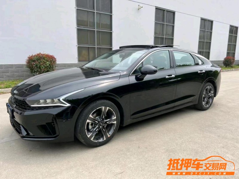 鹽城21年起亞K52