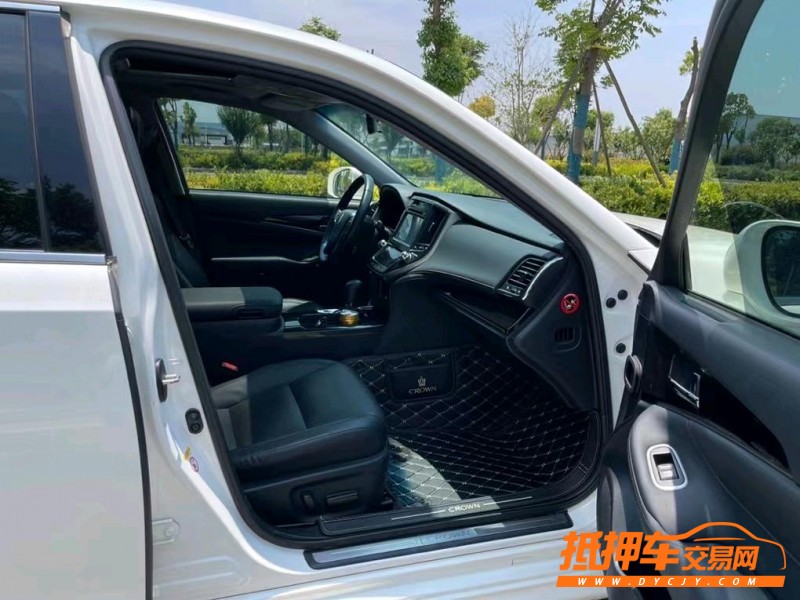 盐城16年丰田皇冠6