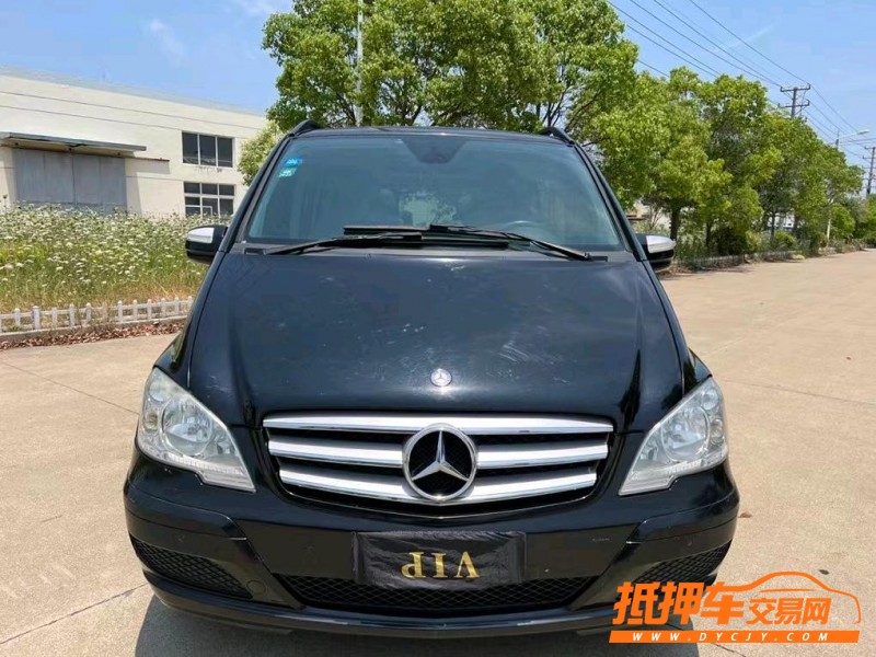 盐城13年奔驰唯雅诺1