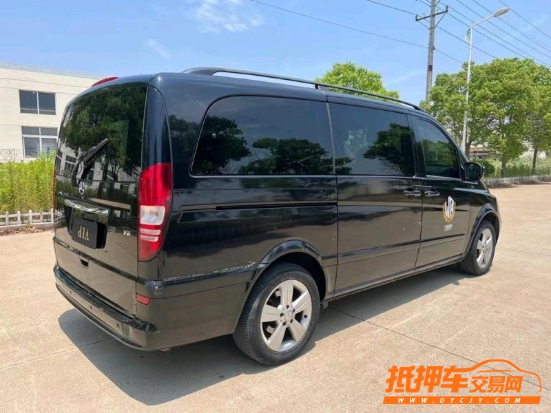 盐城13年奔驰唯雅诺4