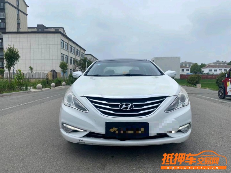 徐州14年现代索纳塔八1