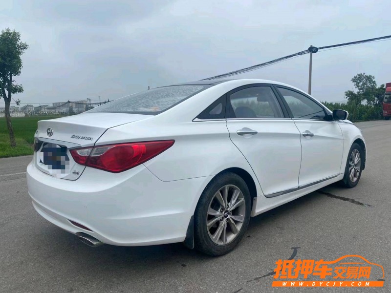 徐州14年现代索纳塔八7