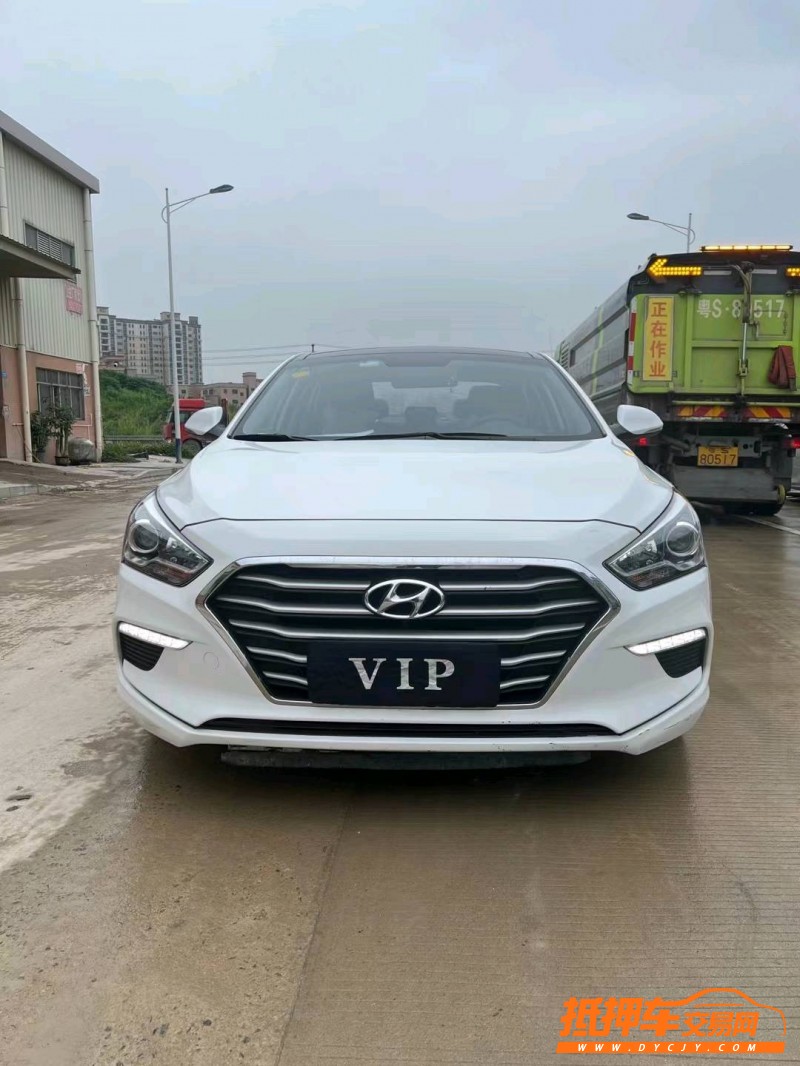 东莞19年现代名图1