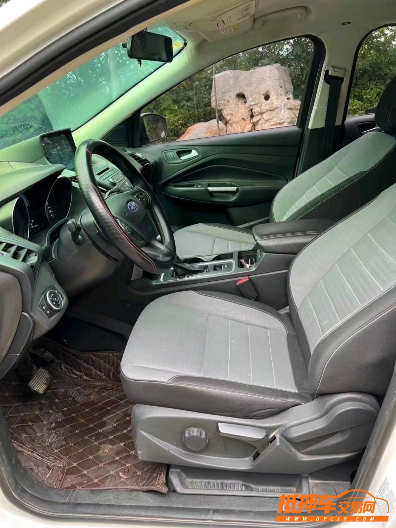 北京17年福特翼虎6