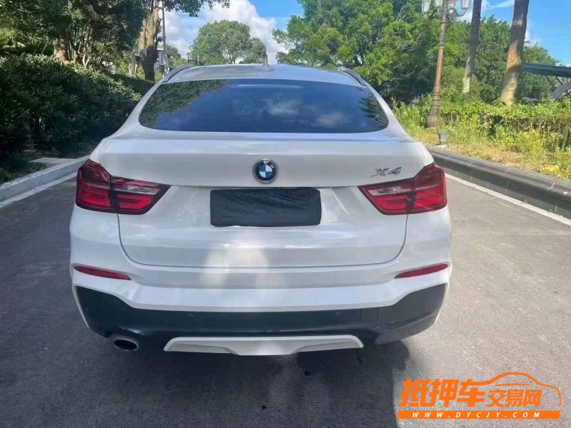 紹興18年寶馬X42