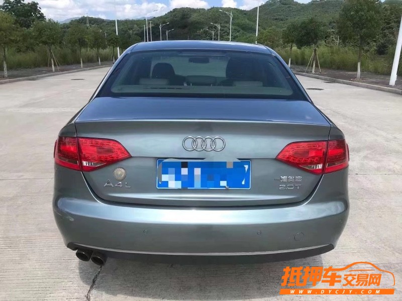 泉州12年奧迪A4L3