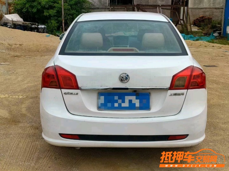 潍坊14年别克凯越4