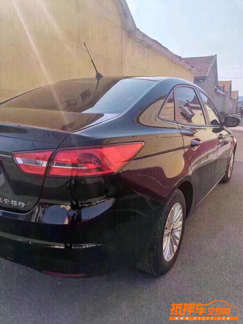 烟台16年福特福睿斯7