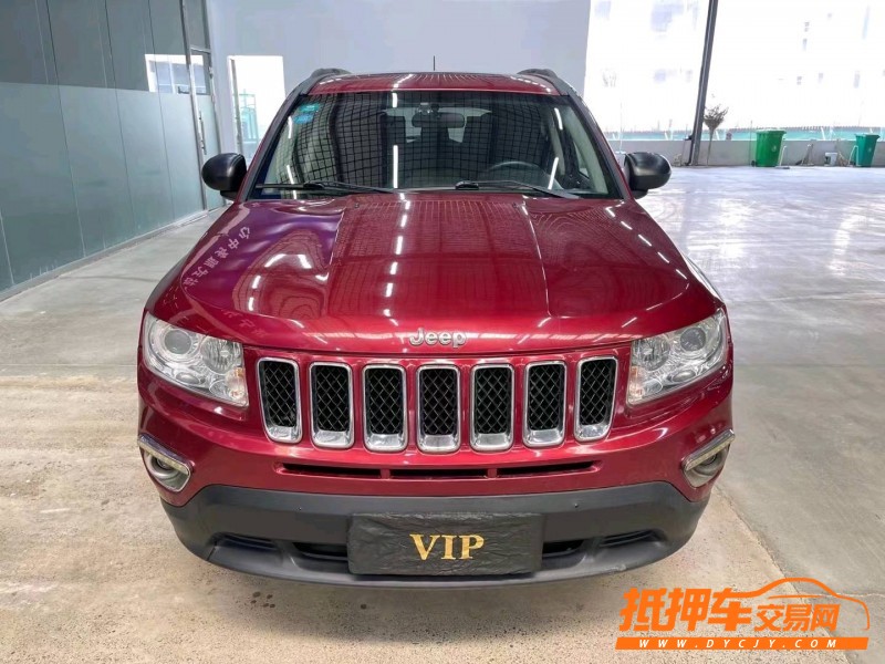 濟寧13年Jeep指南者1