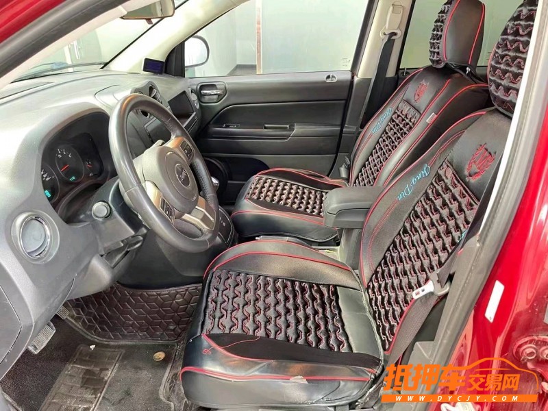 濟寧13年Jeep指南者4