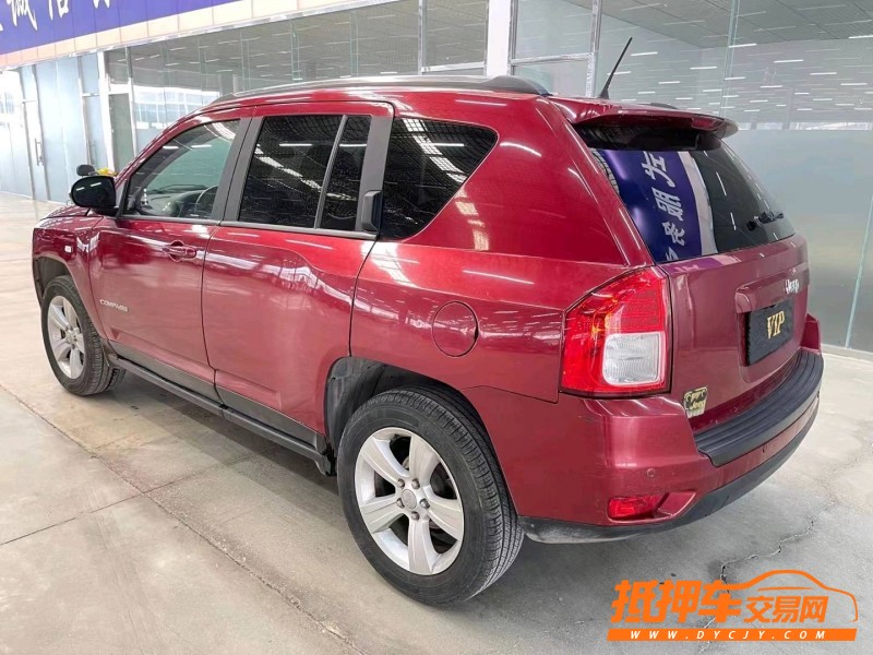 濟寧13年Jeep指南者7